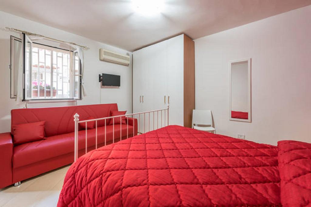 Al Cortile Apartment Bari Exterior photo
